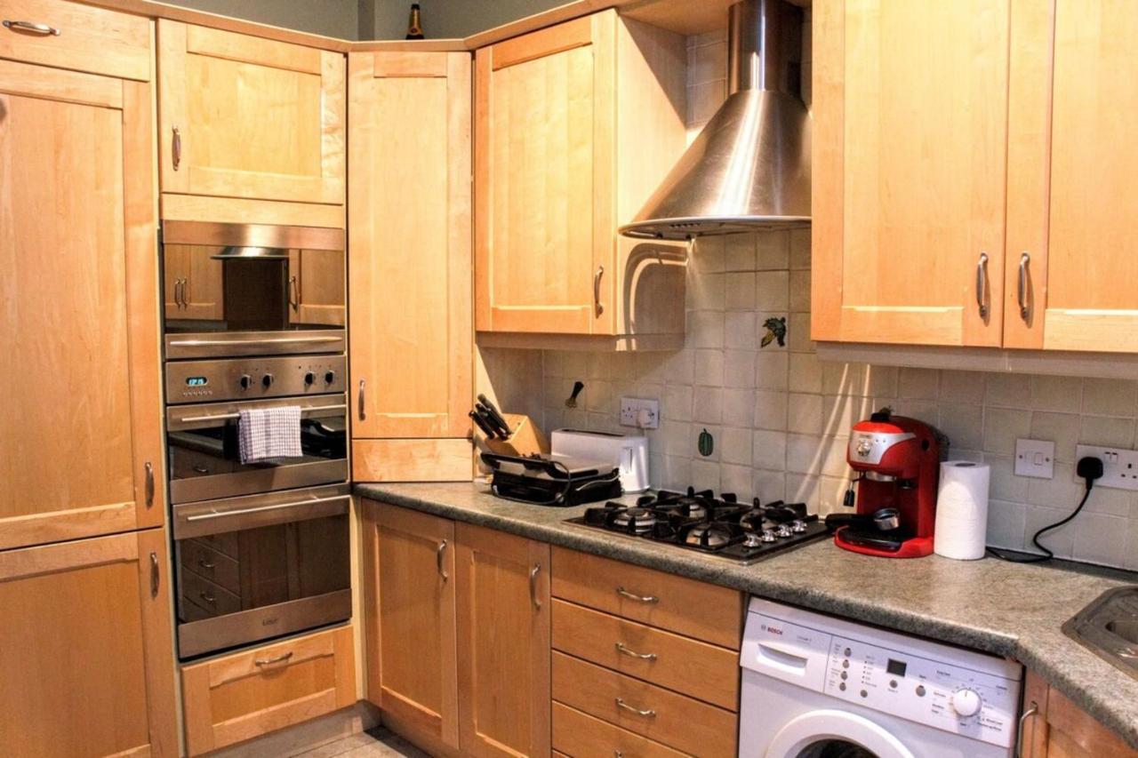 Traditional Georgian Flat In New Town เอดินบะระ ภายนอก รูปภาพ