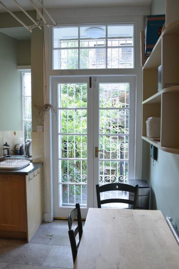 Traditional Georgian Flat In New Town เอดินบะระ ภายนอก รูปภาพ