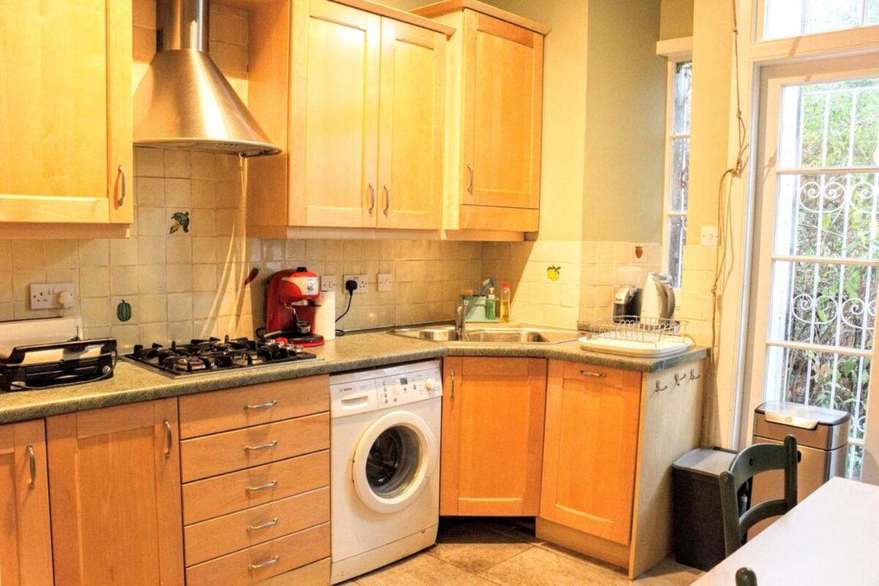 Traditional Georgian Flat In New Town เอดินบะระ ภายนอก รูปภาพ